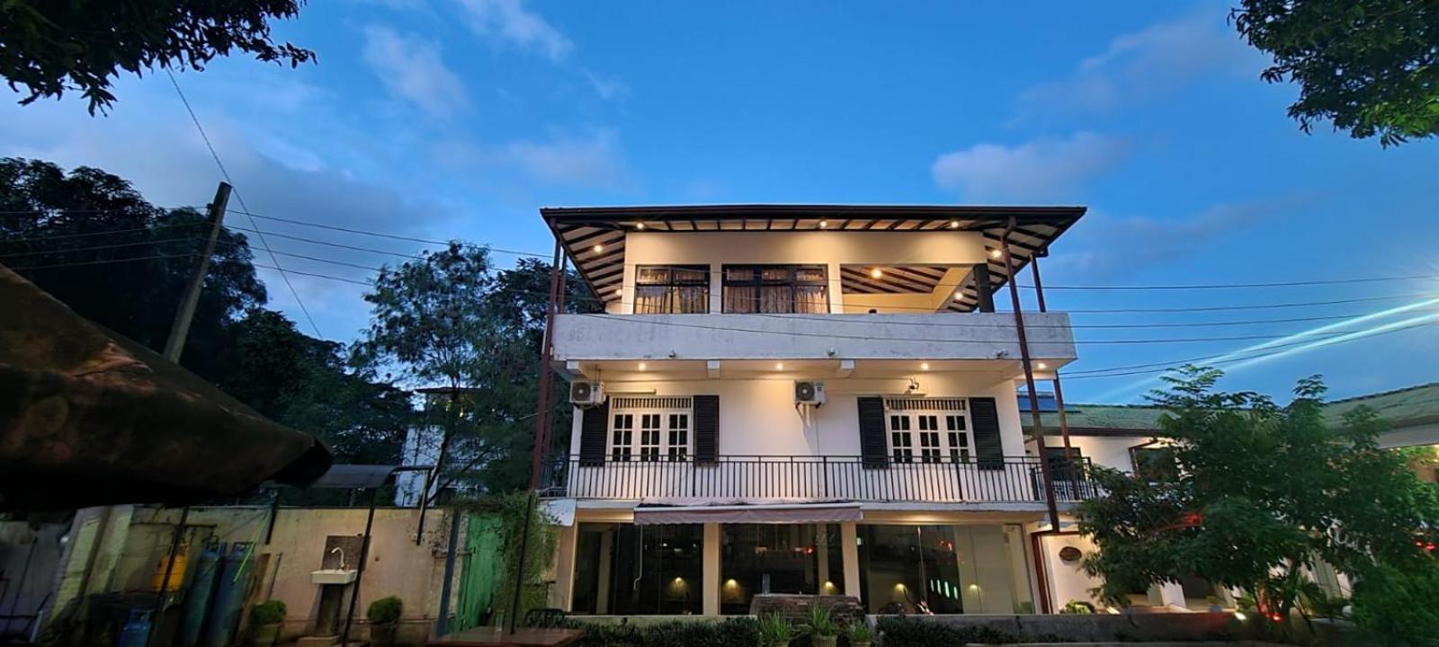 The Empyrean Airport Transit Hotel Katunayaka Ngoại thất bức ảnh