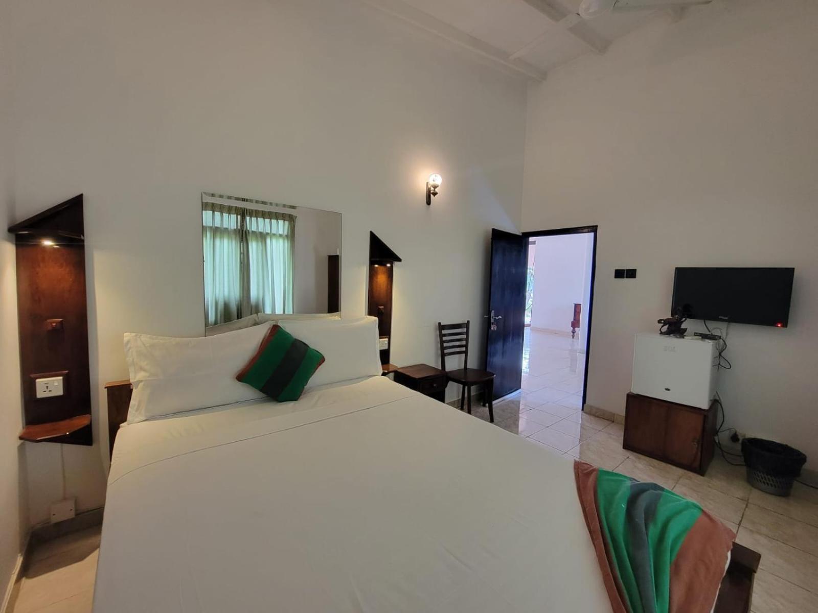 The Empyrean Airport Transit Hotel Katunayaka Ngoại thất bức ảnh