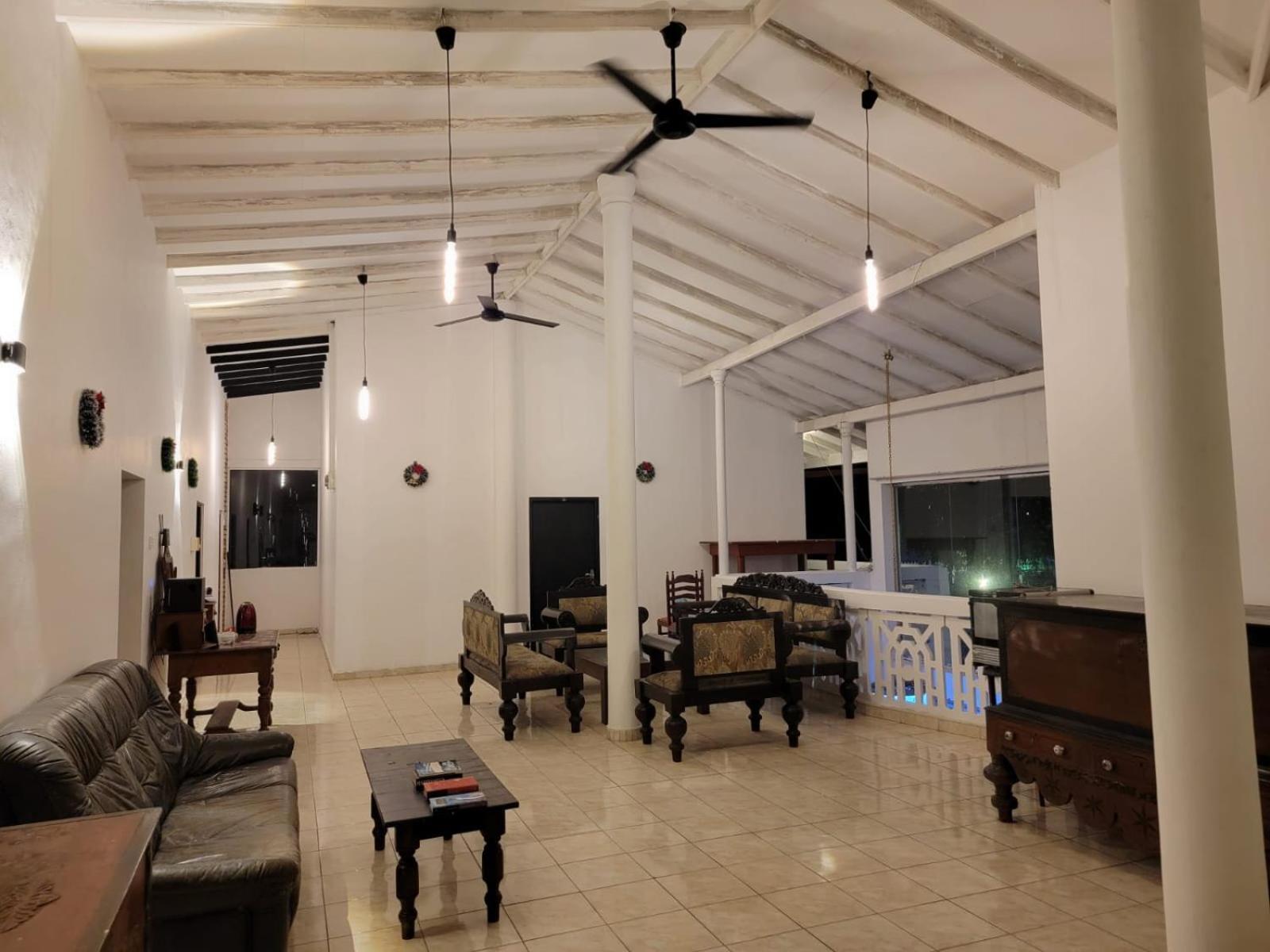 The Empyrean Airport Transit Hotel Katunayaka Ngoại thất bức ảnh