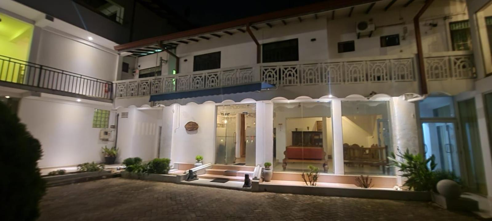 The Empyrean Airport Transit Hotel Katunayaka Ngoại thất bức ảnh