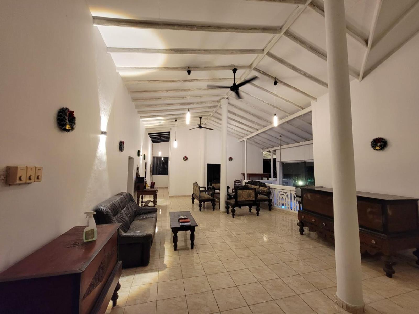 The Empyrean Airport Transit Hotel Katunayaka Ngoại thất bức ảnh